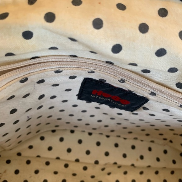 Hobo International White Patent Leather w/ Black Frame Bag clam shell vtg retro - Picture 16 of 16